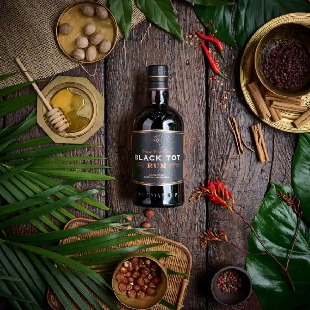 Black-Tot-Finest-Caribbean-Rum-700ml-2.webp