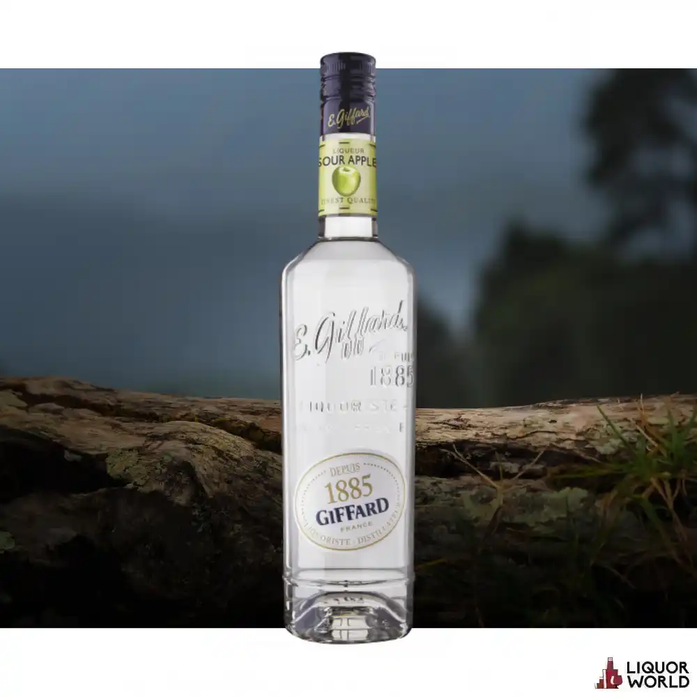 Giffard-Sour-Apple-Liqueur-700ml-3.webp