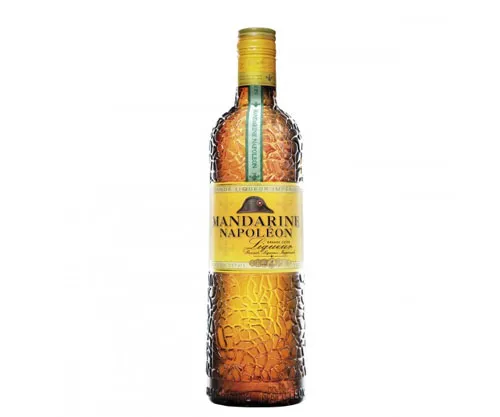 Mandarine-Napoleon-Liqueur-500mL-1.webp