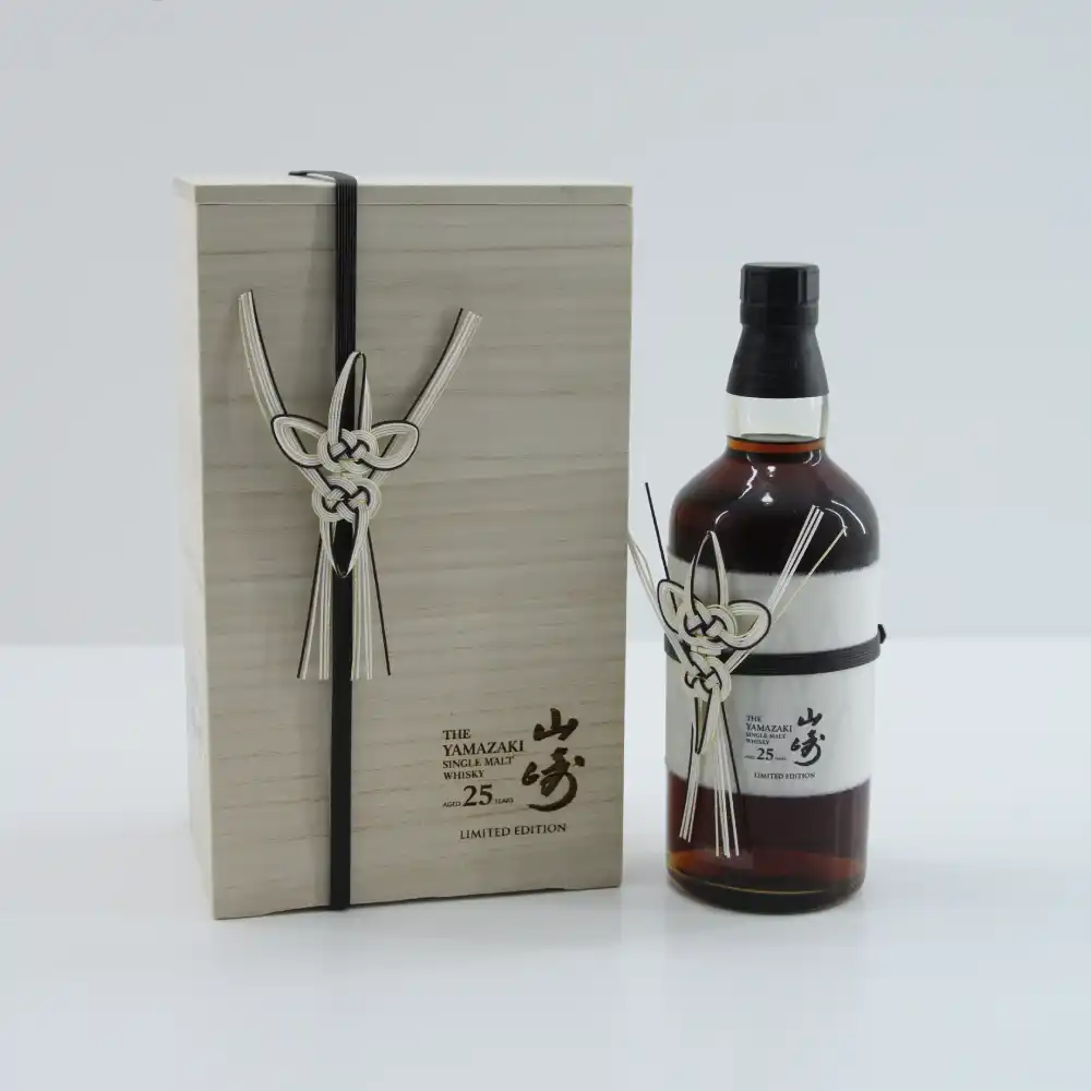 Suntory-Yamazaki-25-Year-Old-Limited-Edition-Single-Malt-Japanese-Whisky-700ml4.webp
