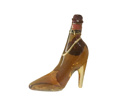 Teichnne-shoe-shaped-12-year-old-brandy-1.webp
